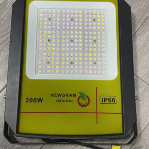 بروجكتر 200 واط